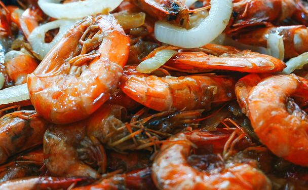BUTTERED GARLIC SHRIMP BUTTERED GARLIC SHRIMP
