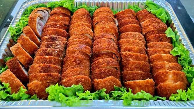 CHICKEN CORDON BLEU